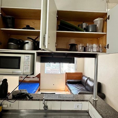 Studio 811 Pitangueiras - Edificio Bandeirantes - Com Estacionamento Incluido Гуаружа Экстерьер фото